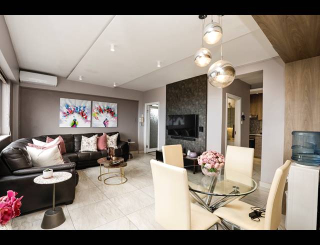 1.5 BEDROOM APARTMENT FOR SALE IN GLENWOOD